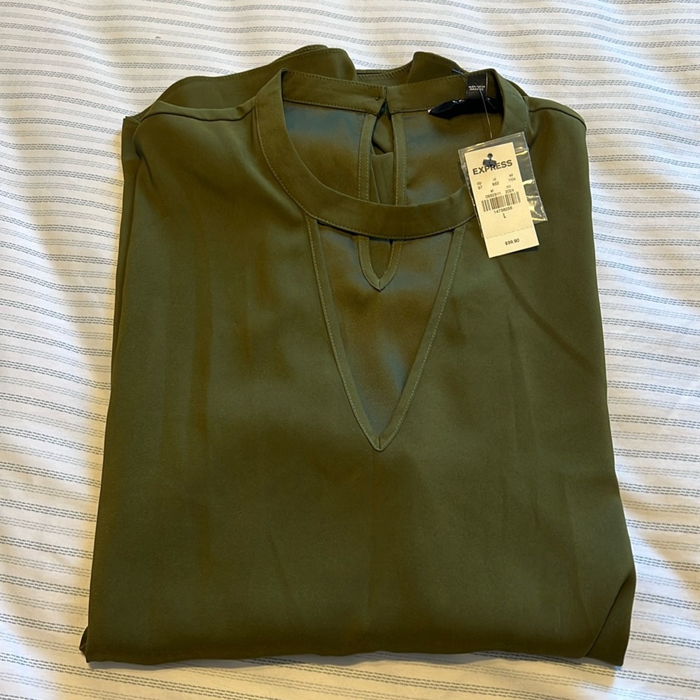 Express short sleeve blouse tee - Olive green
